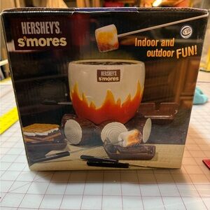 Hershey’s table top S'mores Maker
